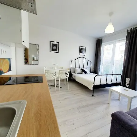 Apartamenty Mewa Parter - Rybacka 5A Апартаменты *