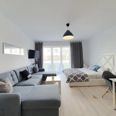 Апартаменты Apartamenty Mewa Parter - Rybacka 5A